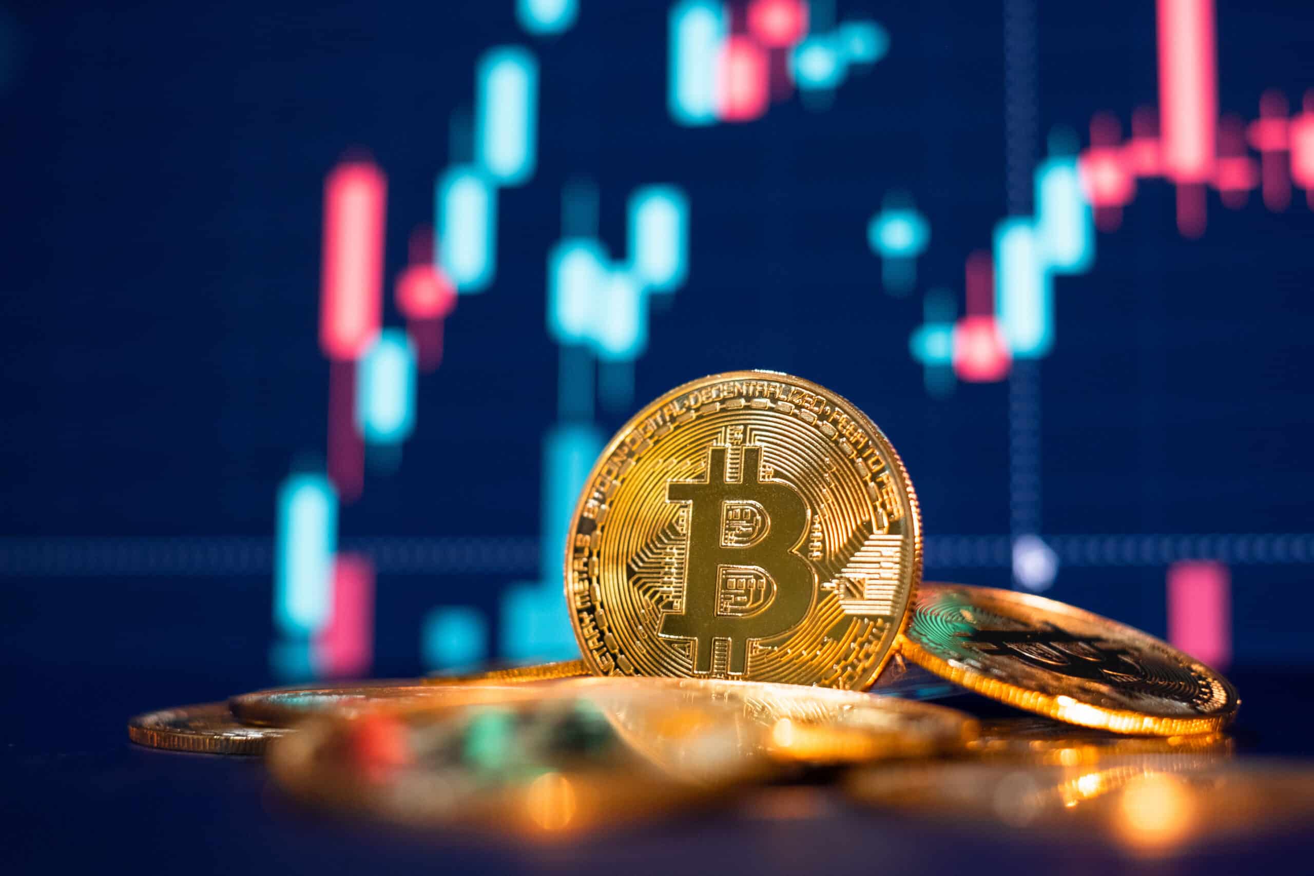 Bitcoin’s Intriguing Market Dynamics Amid ETF Anticipation and Cramer’s Predictions